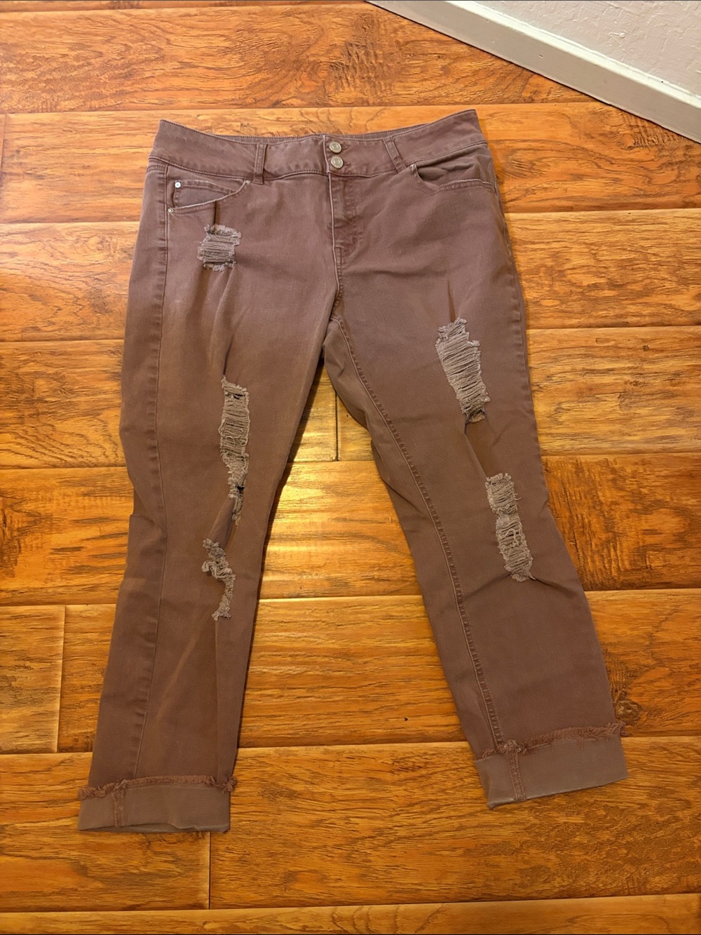 refuge Distressed Mauve-Brown Skinny Jeans